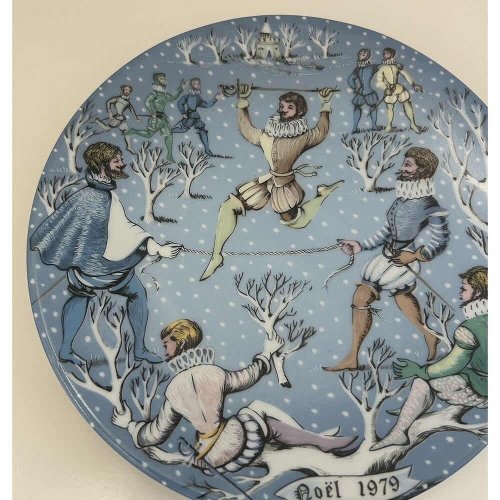Haviland Limoges The 12 Days of Christmas Plate Ten Lords A Leaping 1979 Signed - Picture 3 of 6